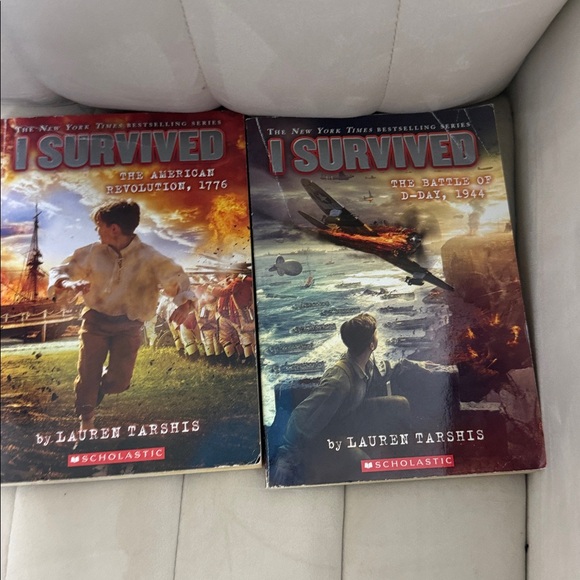 I Survived Book Collection - Picture 6 of 6